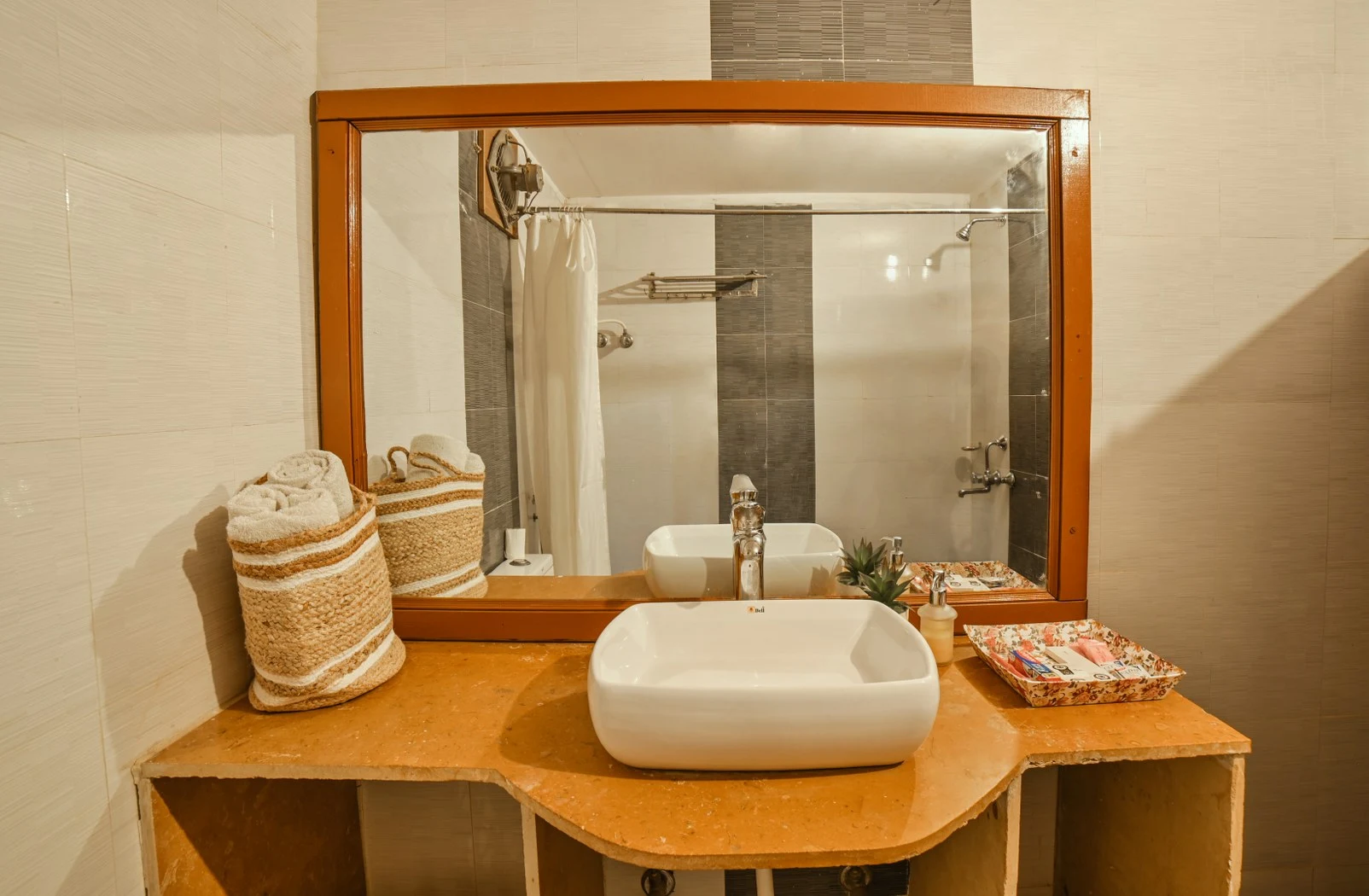 Jaisalmer Desert Camp With Swimming Pool