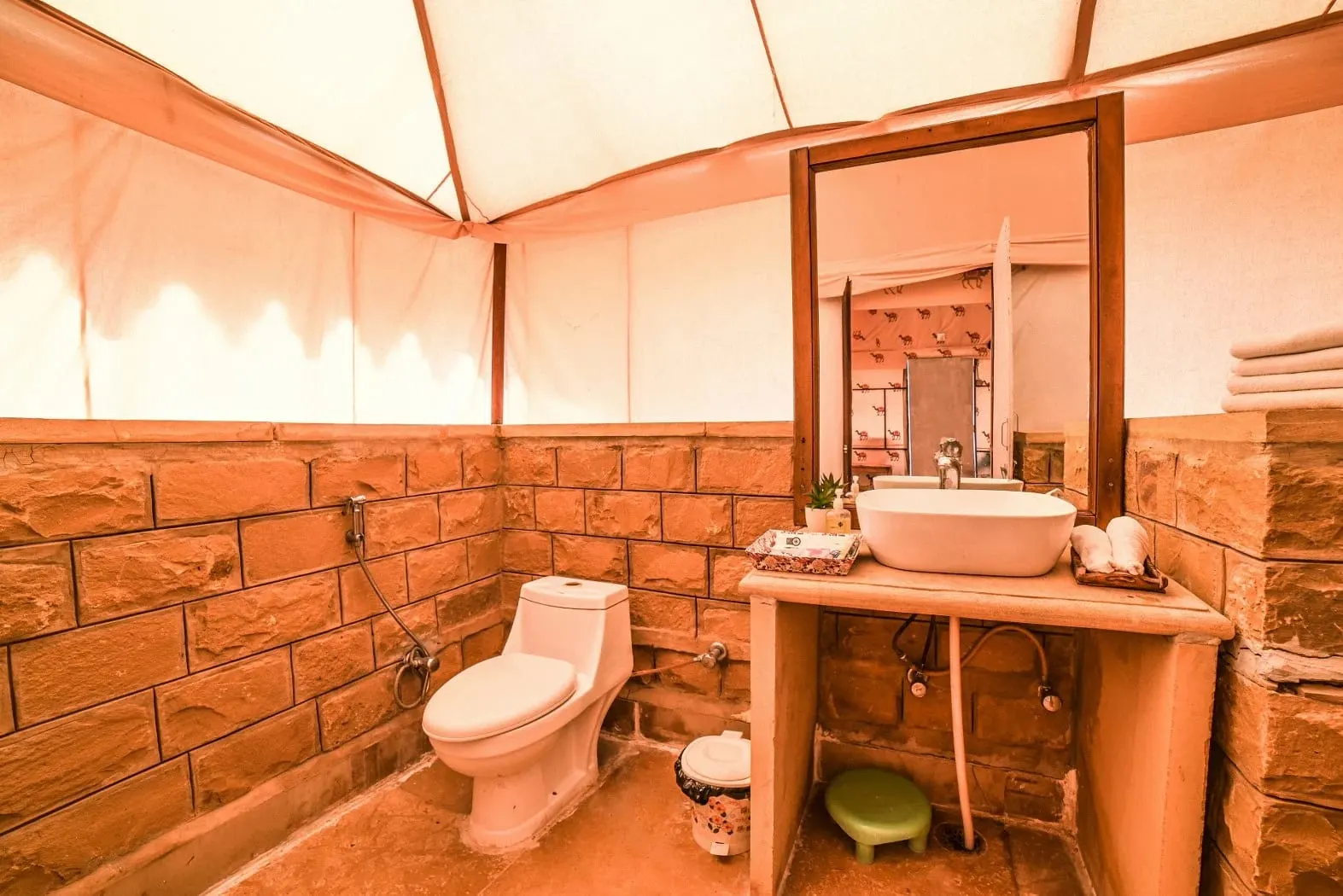 Jaisalmer Desert Camp With Swimming Pool